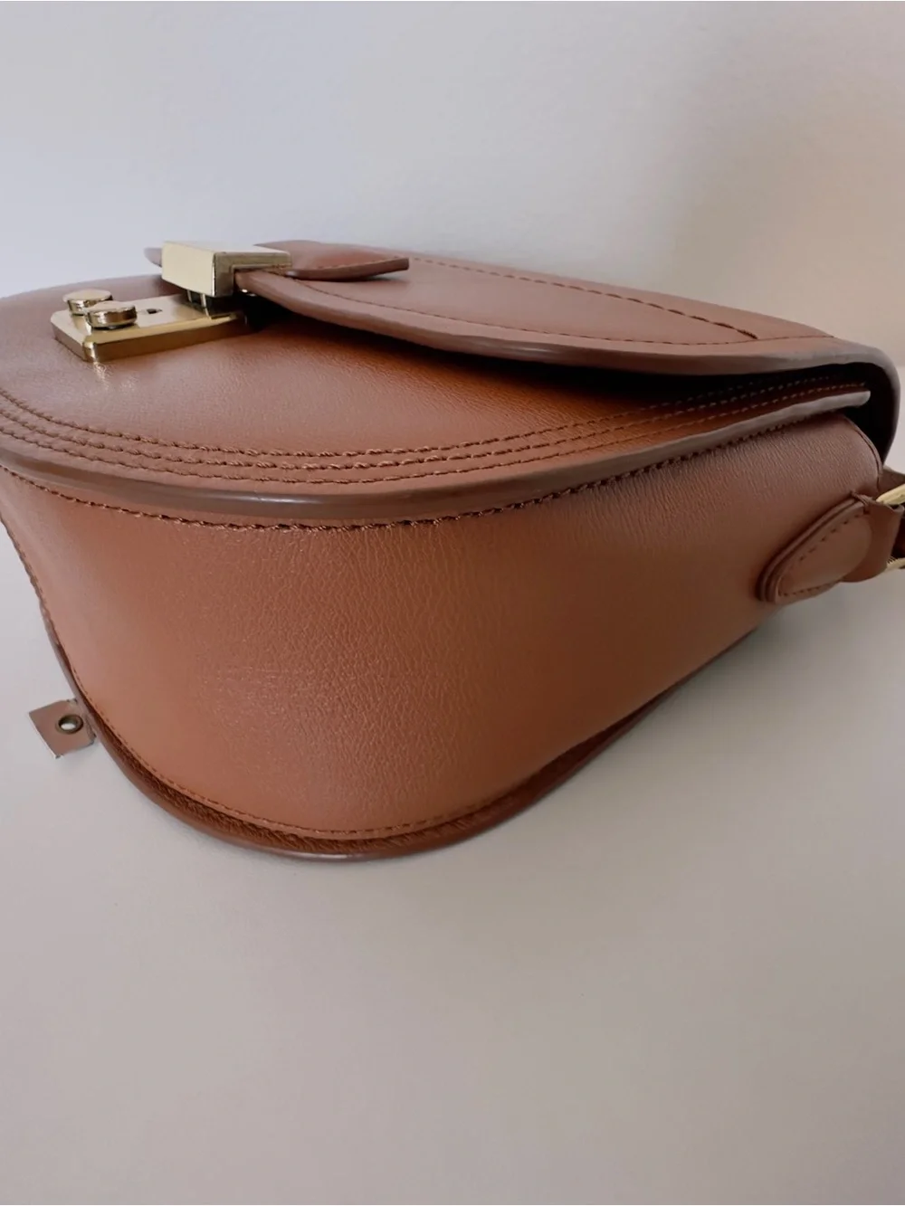 EUC 3.1 Phillip Lim Pashli Saddle Bag in tan leather